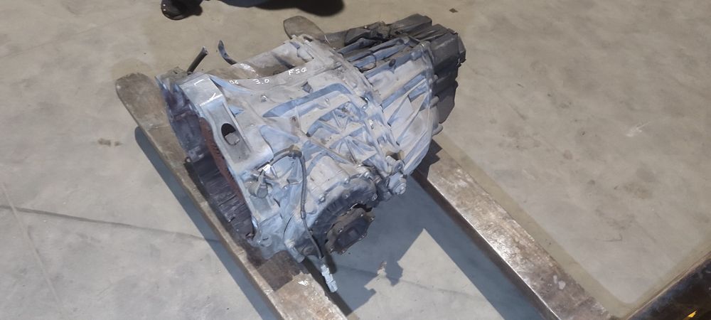 Audi A4 B6 3.0 V6 automatyczna skrzynia biegów multitronic FSG