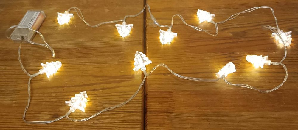 Гирлянда  светодиодная Елки фирмы Pepco длина 1.65 м