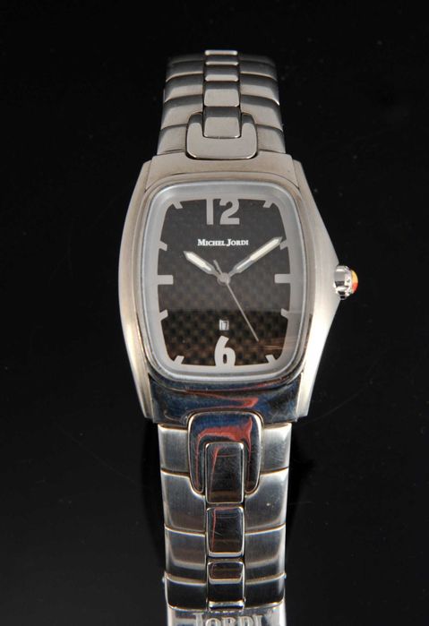 Fantástico Relógio Suíço Michel Jordi