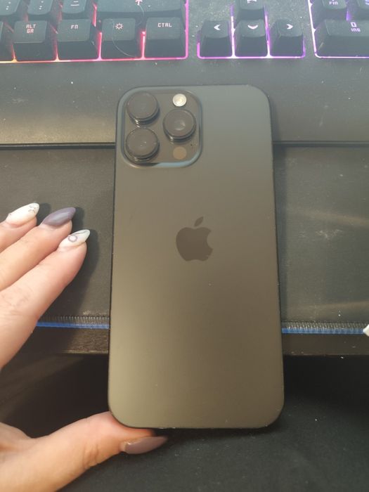 Vendo iPhone 16 pro max 256gb