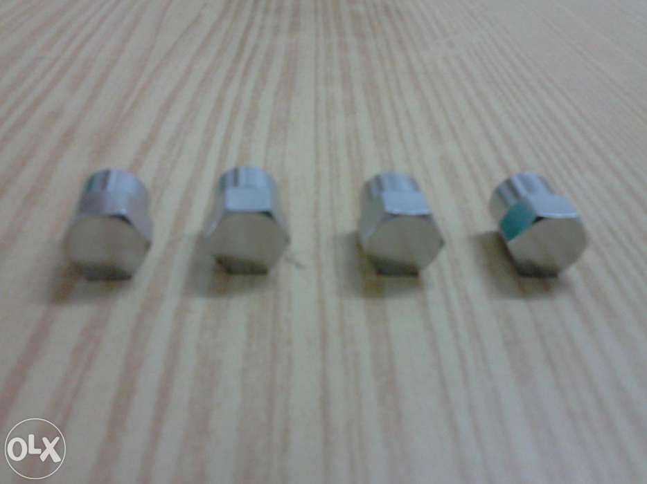 Tampas de válvulas