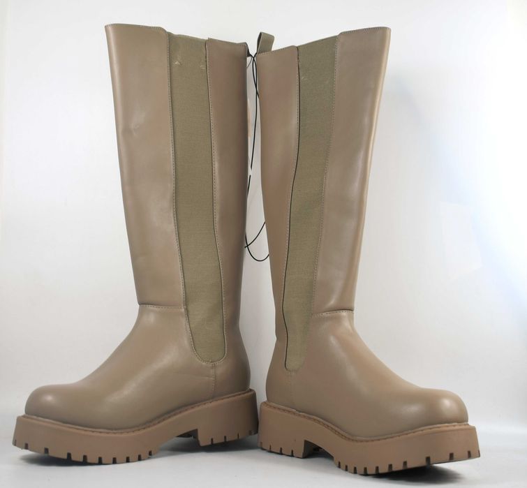 Nowe z wadą kozaki Monki roz. 37