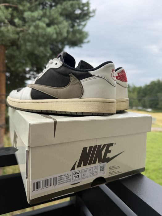 Nike Travis Scott Olive