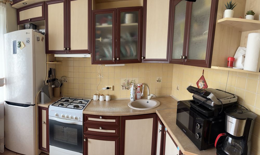 Кухня меблі на кухню