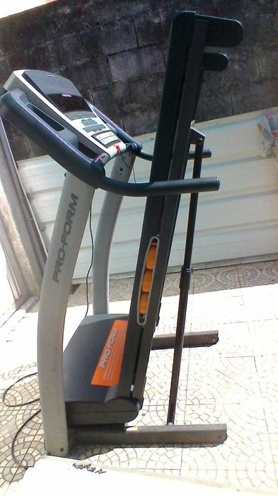 Passadeira esteira ,muito boa  Pro-Form  18km 10%