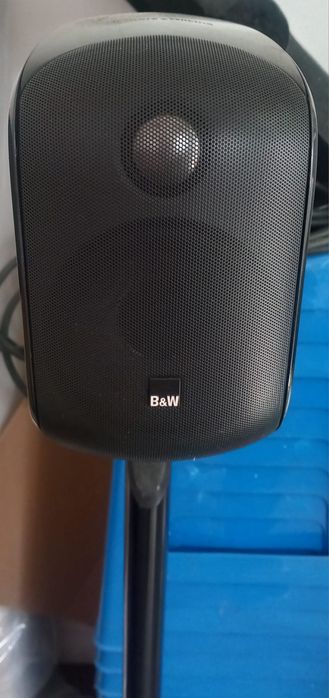 Colunas Bowers & Wilkins M-1