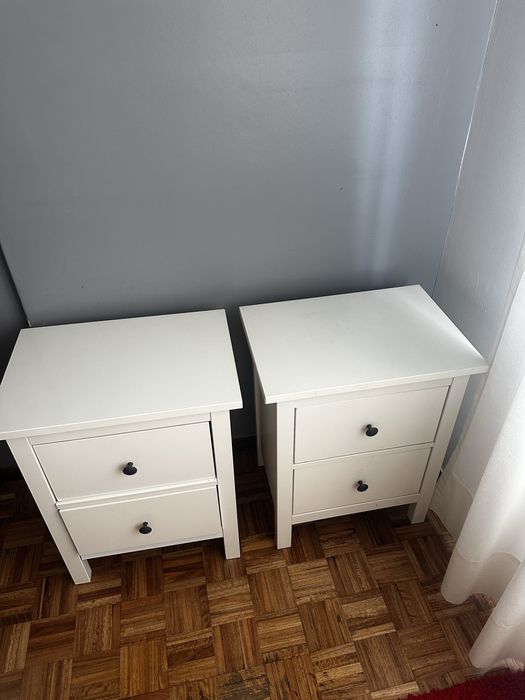 Conjunto de 2 mesas de cabeceira