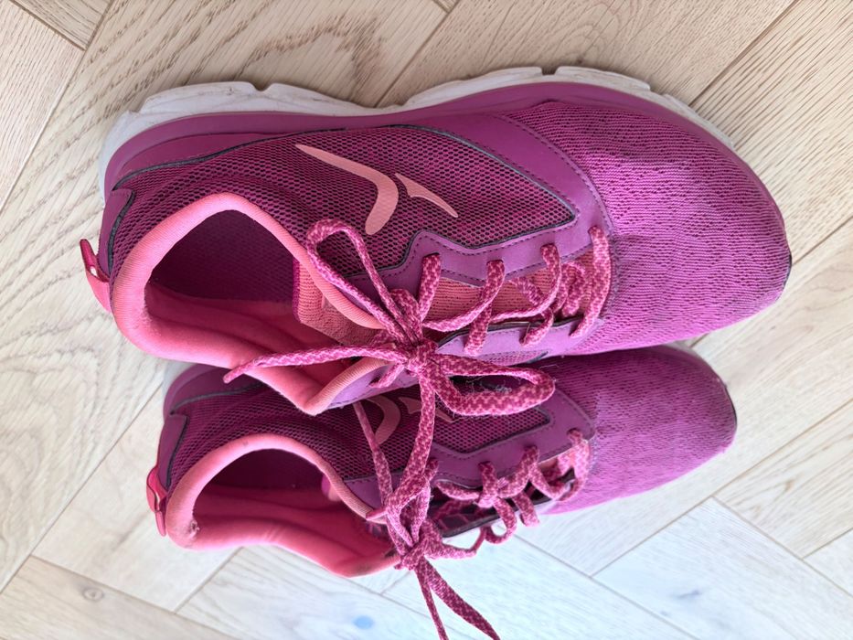 Decathlon adidasy różowe domyos 40