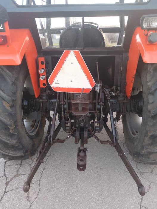 Ciągnik ursus 3512 kabina Agro na płaskiej podłodze MF 255/c360