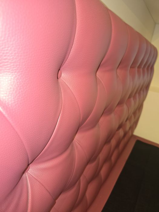 Cama de Casal Estofada com 4 Gavetas de Arrumação (Para colchão 140x190)