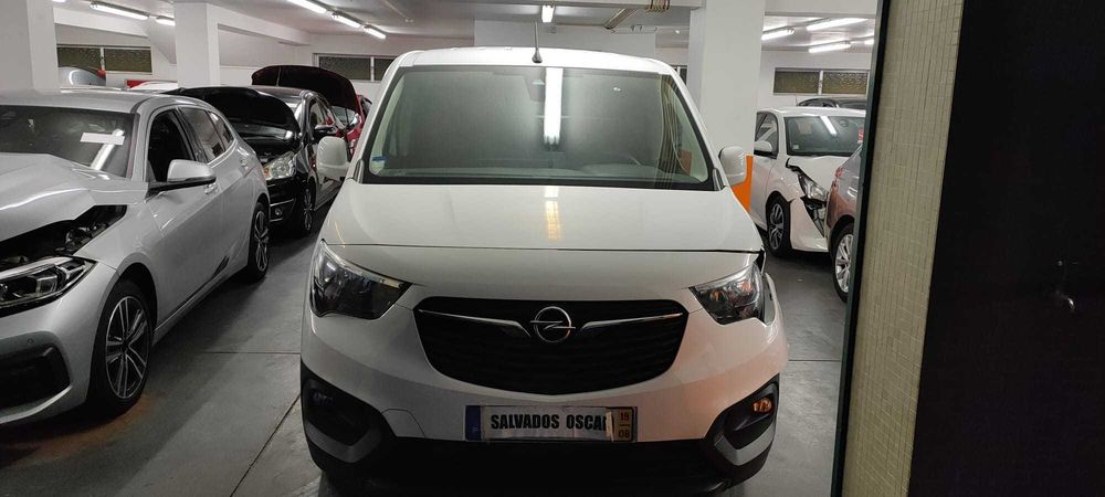 OPEL Combo 1.6 CDTI 3-Lugares
