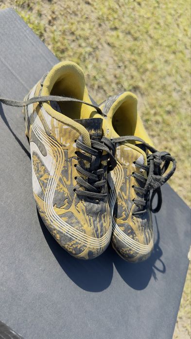 Korki chlopiece rozmiar 31