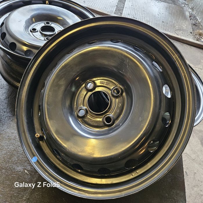 Nowe felgi 15 Hyundai I20 Bayon Kia Rio 4x100 ET47