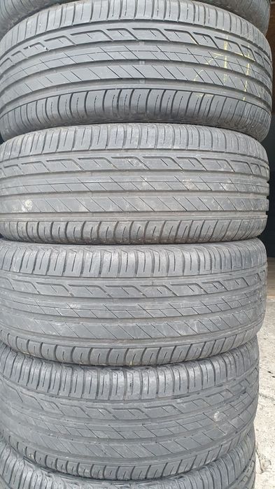 215/55 R17  4шт Bridgestone (Бриджестон) Авторезина, шини.