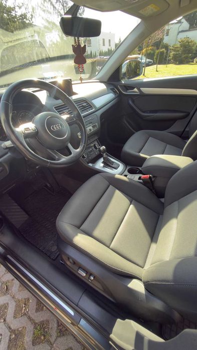 Audi Q3 Polski salon