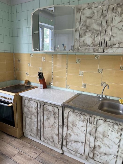 Продаж 3 кімнатної квартири м, Печерськ