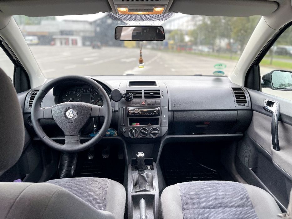 Volkswagen Polo 9N3