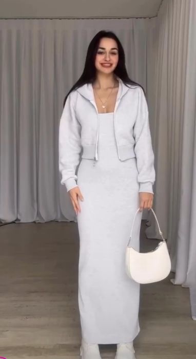 Костюм жіночий (сірий)