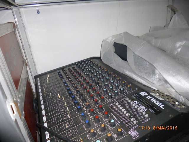 Mesa Mistura Amplificada Inkel PC 1200A  2x250w
