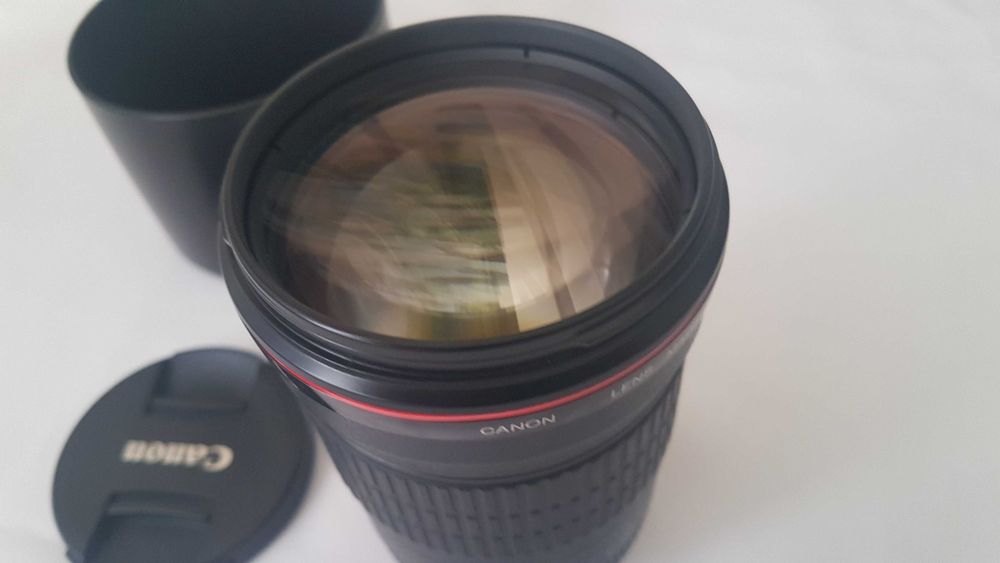 Canon EF Canon 135 mm f/2.0 L EF USM
