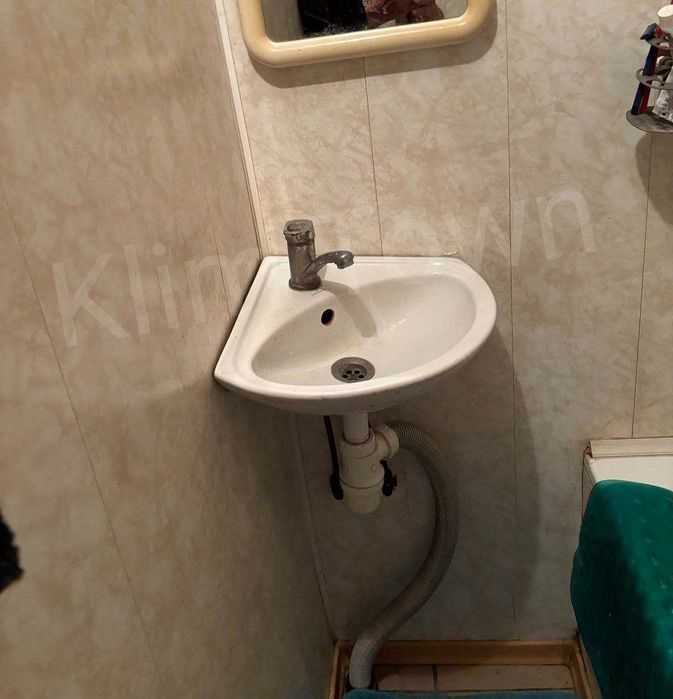Продаж затишного будинку в с. Поділля