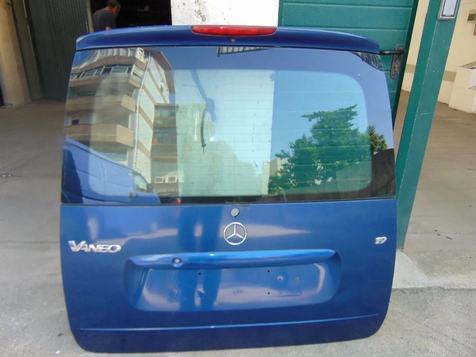 Mercedes Vaneo tampa mala " usado em bom estado