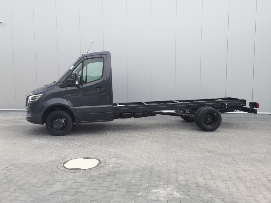 Mercedes-Benz Sprinter  Sprinter Podwozie Rama, Rozstaw 4325mm, 519 CDI (190 KM) PRO Automat