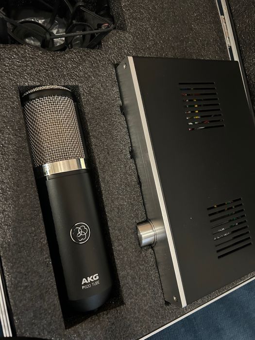 Mikrofon P820 TUBE w zestawie z słuchawkami AKG K72