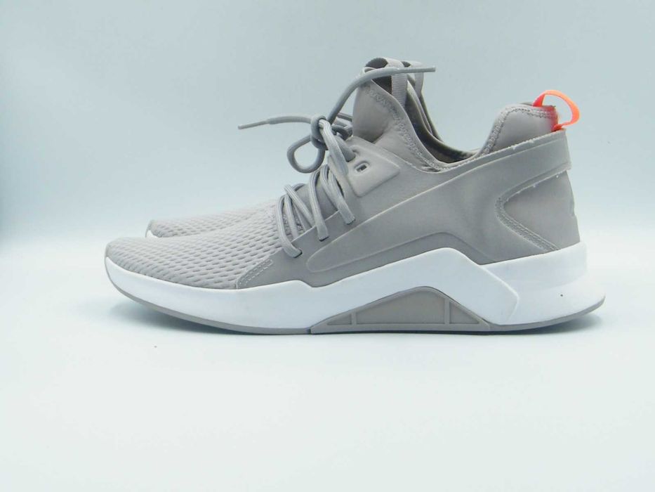 Reebok Guresu 2 zadbane