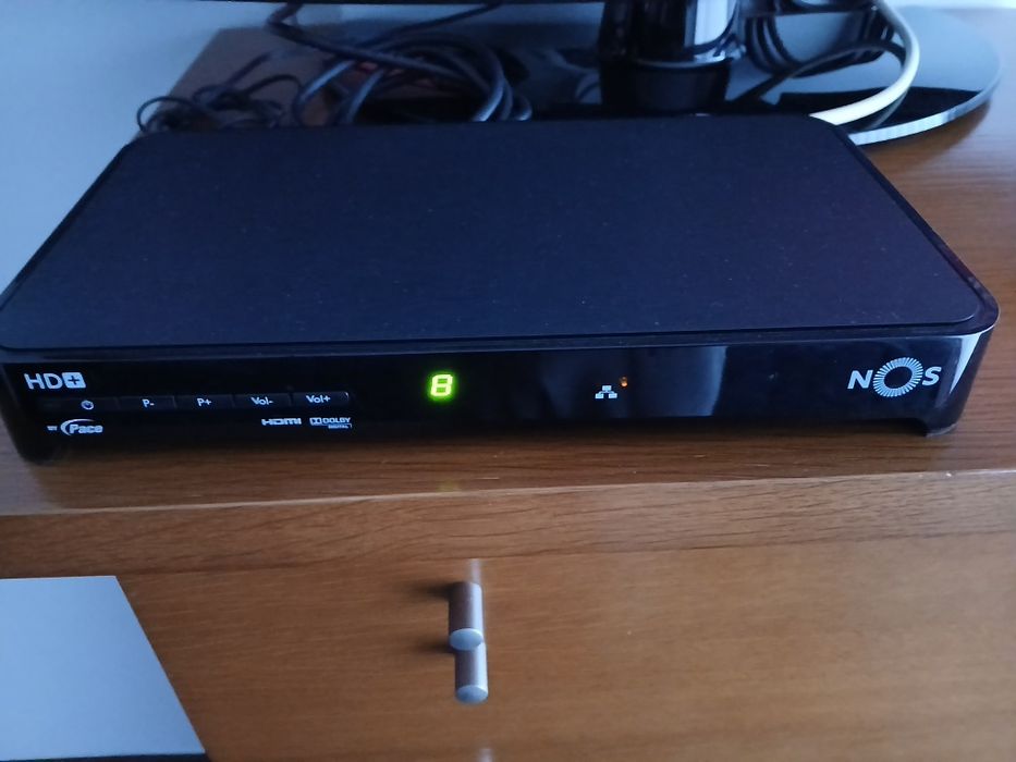 Box de TV  Nós com Comando