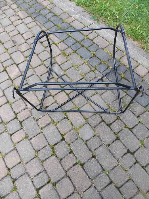 Stelaż kosza na trawę traktorka MTD Gudbrod  Sprint  L 76LR