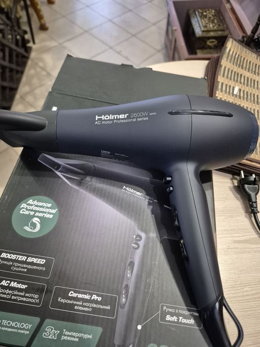 Продам Фен  HOLMER HHD-2601  PRO, 2600 Вт