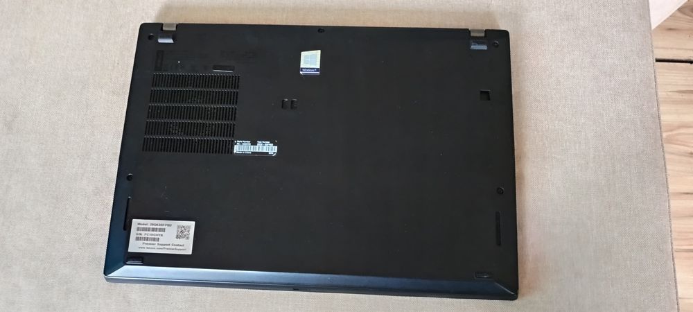 ThinkPad T495s ryzen 5 3500u, odbiór wyłącznie osobisty