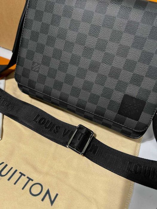 Классический мессенджер Louis Vuitton плечевая сумка District PM мужская сумка ЛВ c829