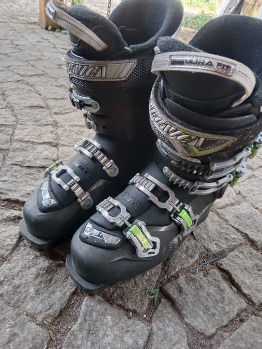 Buty zjazdowe technika długość wkładki 27cmm max