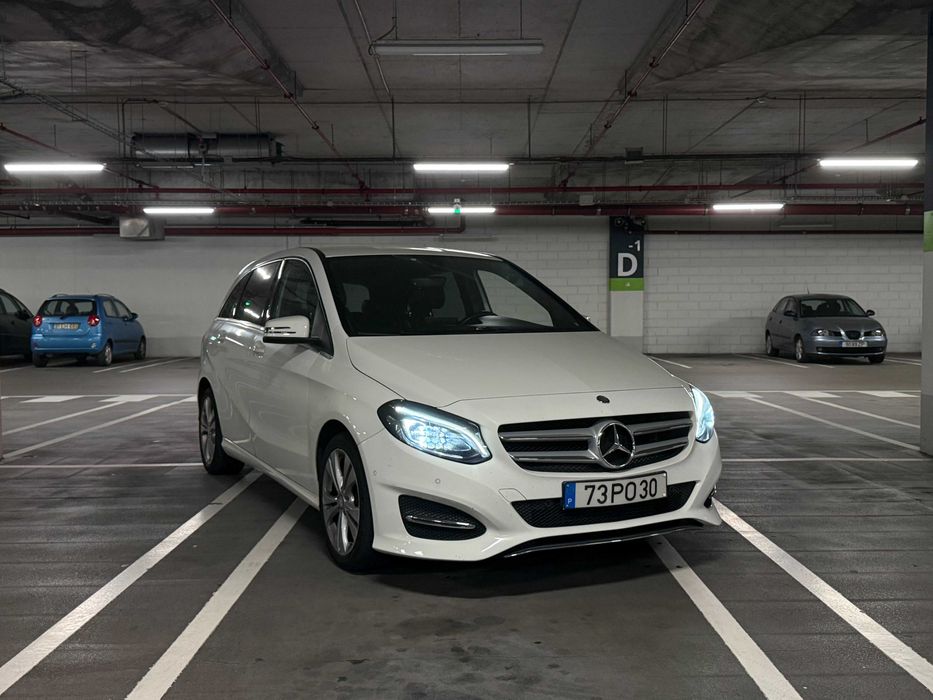 Mercedes-Benz B 180d 2015