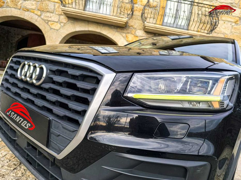 Audi Q2 1.6 TDI *Nacional* *Faróis Led* 116cv
