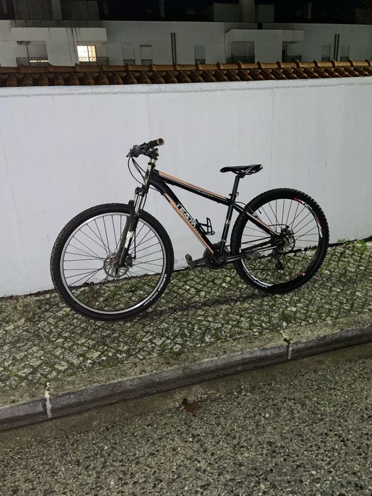 Vendo bicicleta MTB BH