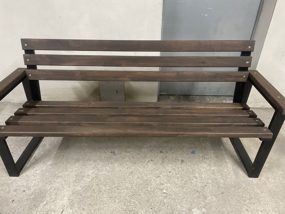 Ławka ogrodowa solidna