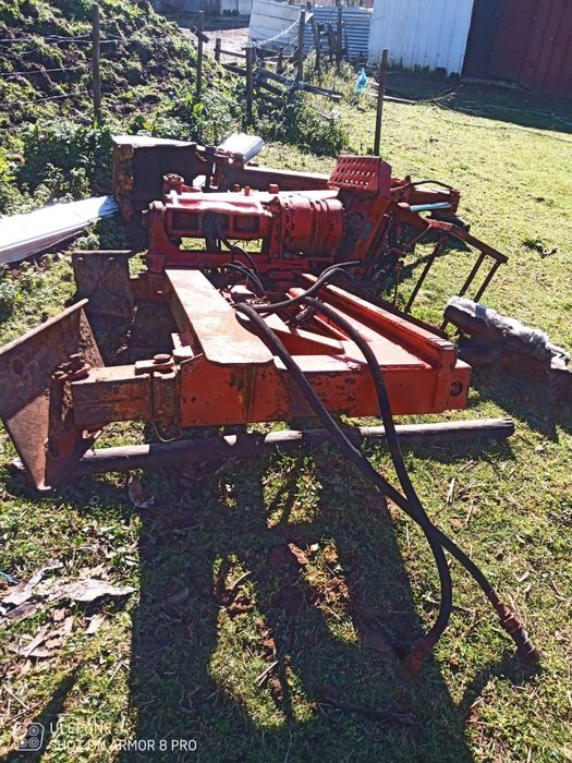 Vendo retro  traseira de trator