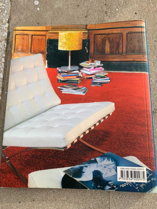 Livro 500 Ideias de Cores Para Espaços Pequenos ES, PT, IT