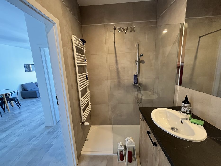 Mieszkanie 2 pok, hala + internet w cenie