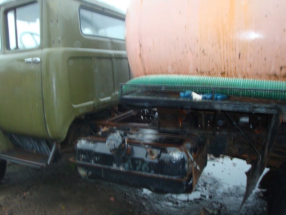 асенізатор ЗІЛ-130