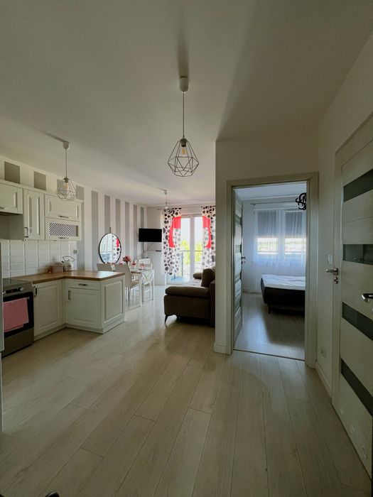 Nowoczesny Apartament , Augustów Centrum , Garaż podziemny, Winda, balkon , wynajem na doby, wysoki standard