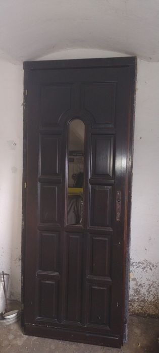 Drzwi wejściowe okno