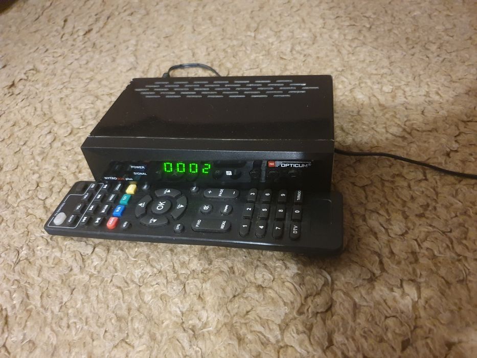 Dekoder Opticum dvb t2 hevc internet