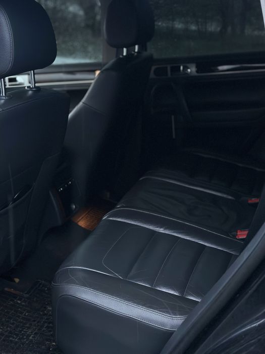 Продам  Volkswagen Touareg!!! 0.9.6.5.3.0.3.6.5.8.