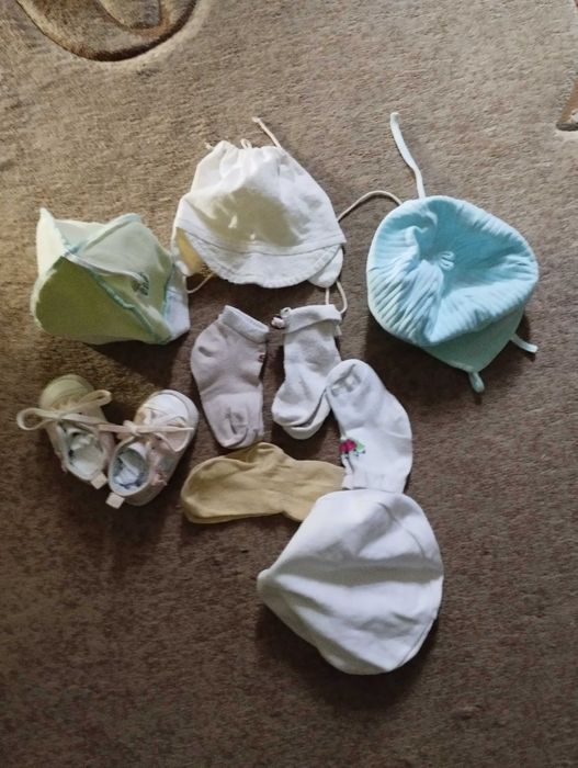 Дитячий одяг для новонароджених