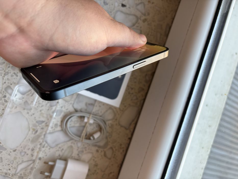 Iphone 13 bateria 86%