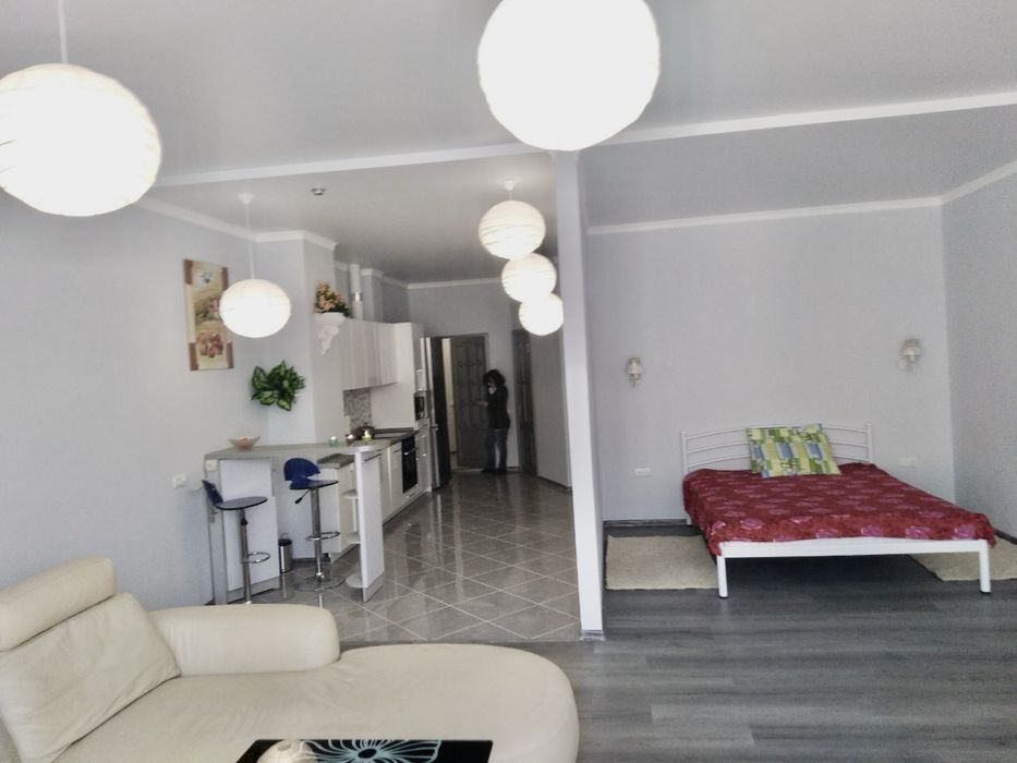 Продам студию 60 м2 Аркадия /Гагаринское плато / Генуезская